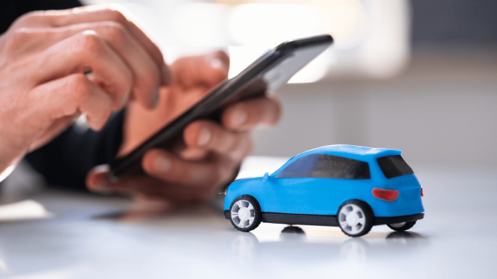 Contratar seguros online: pros y contras